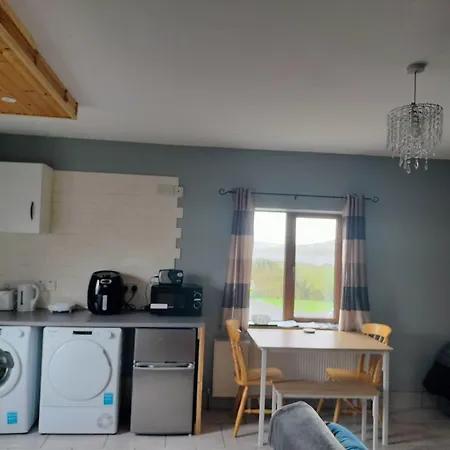 One Bedroom Achill Island Pets Allowed
